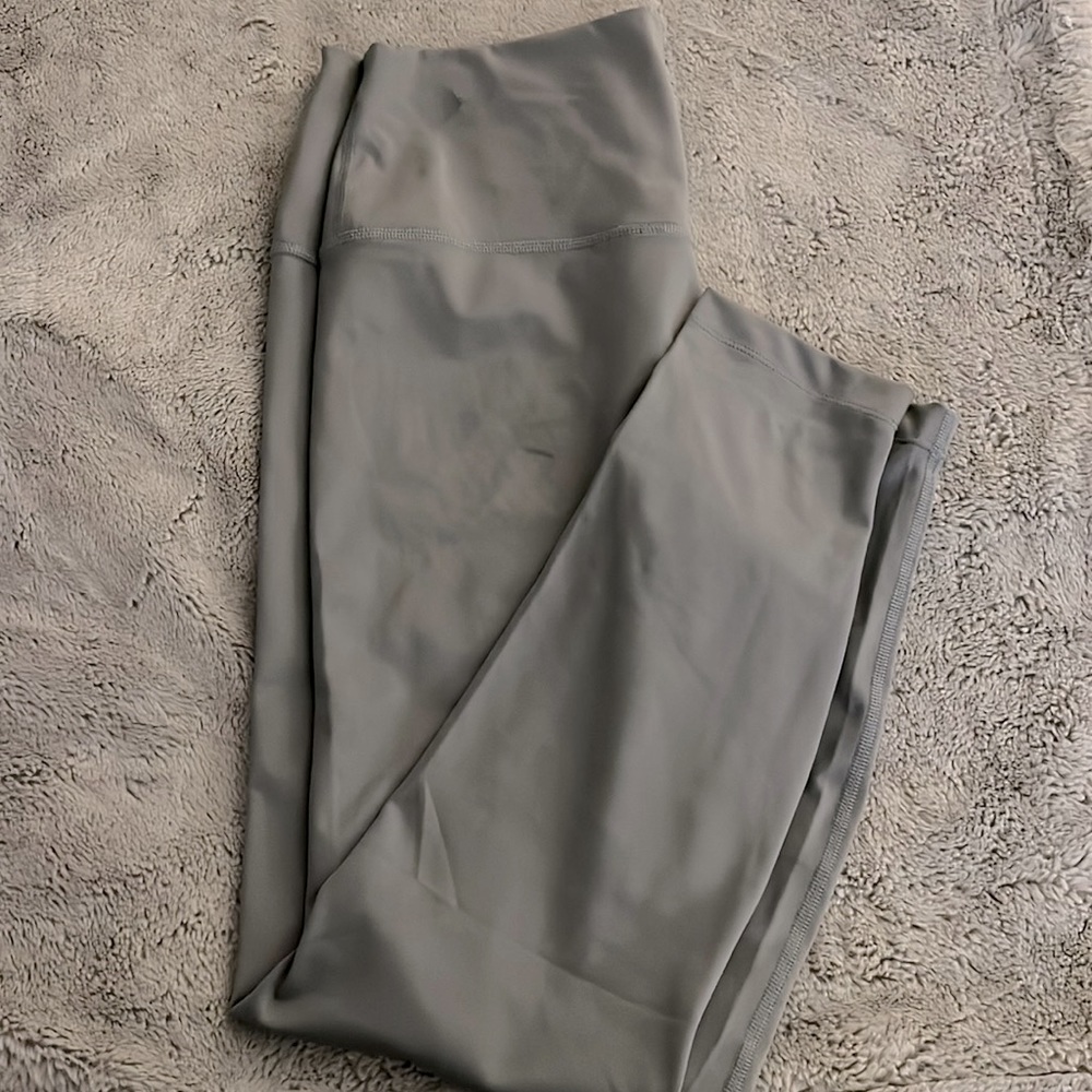 Nike Yoga High Rise 7/8 NWOT